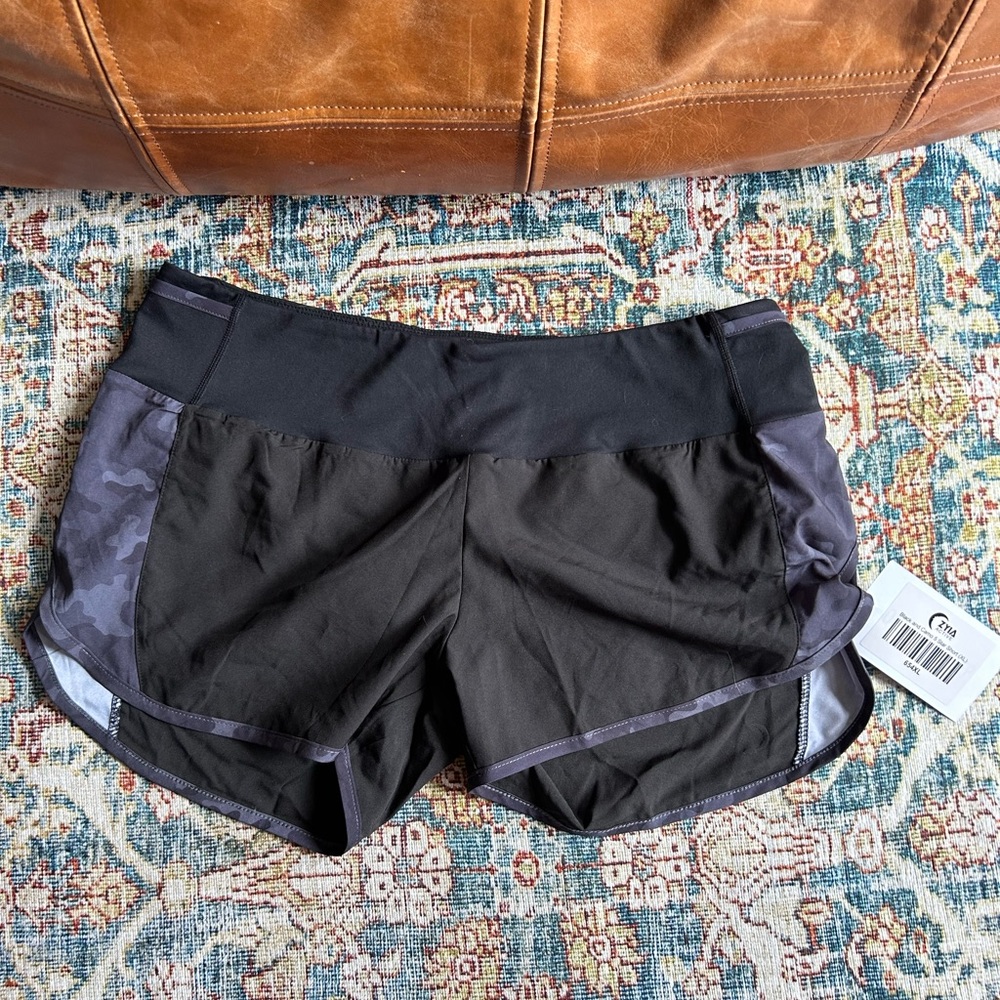 Zyia Active Black and Camo 5 Star Short XL (NWT)